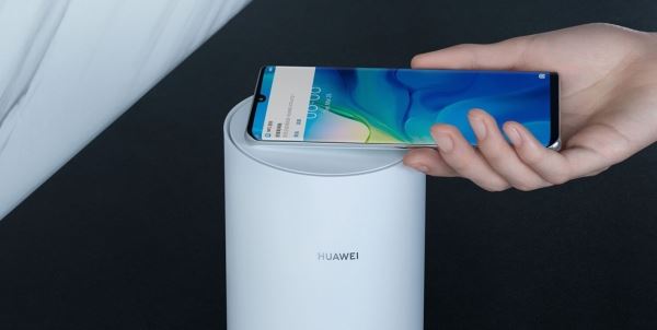 Huawei представила первую умную колонку Sound X
